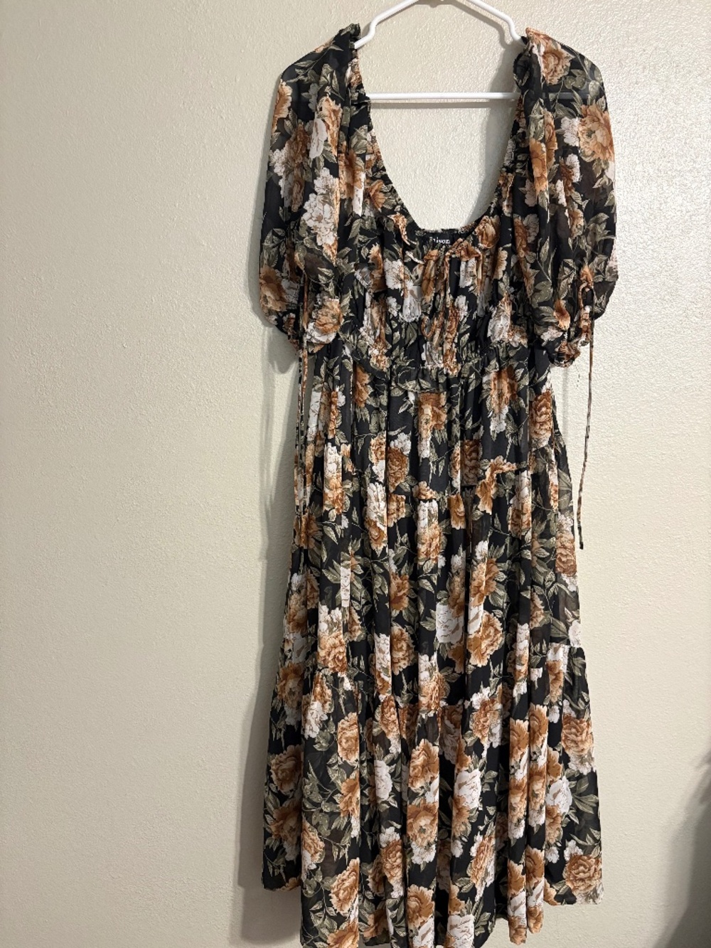 En Saison Meadow Poplin Puff-Sleeve Tiered Midi Dress size M